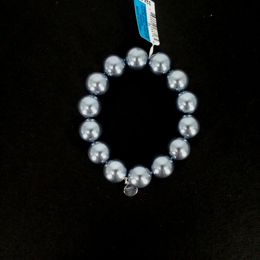 Charter Club Blue Pearl Stretch Bracelet - Picture 1 of 3